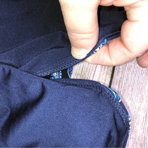 Lands' End Blue and White Paisley Control Sweetheart Tankini Top Size 12 - Picture 7 of 11